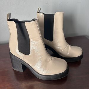 Dirty Laundry Gutsy Chelsea Boots, Black, Women's 8 M